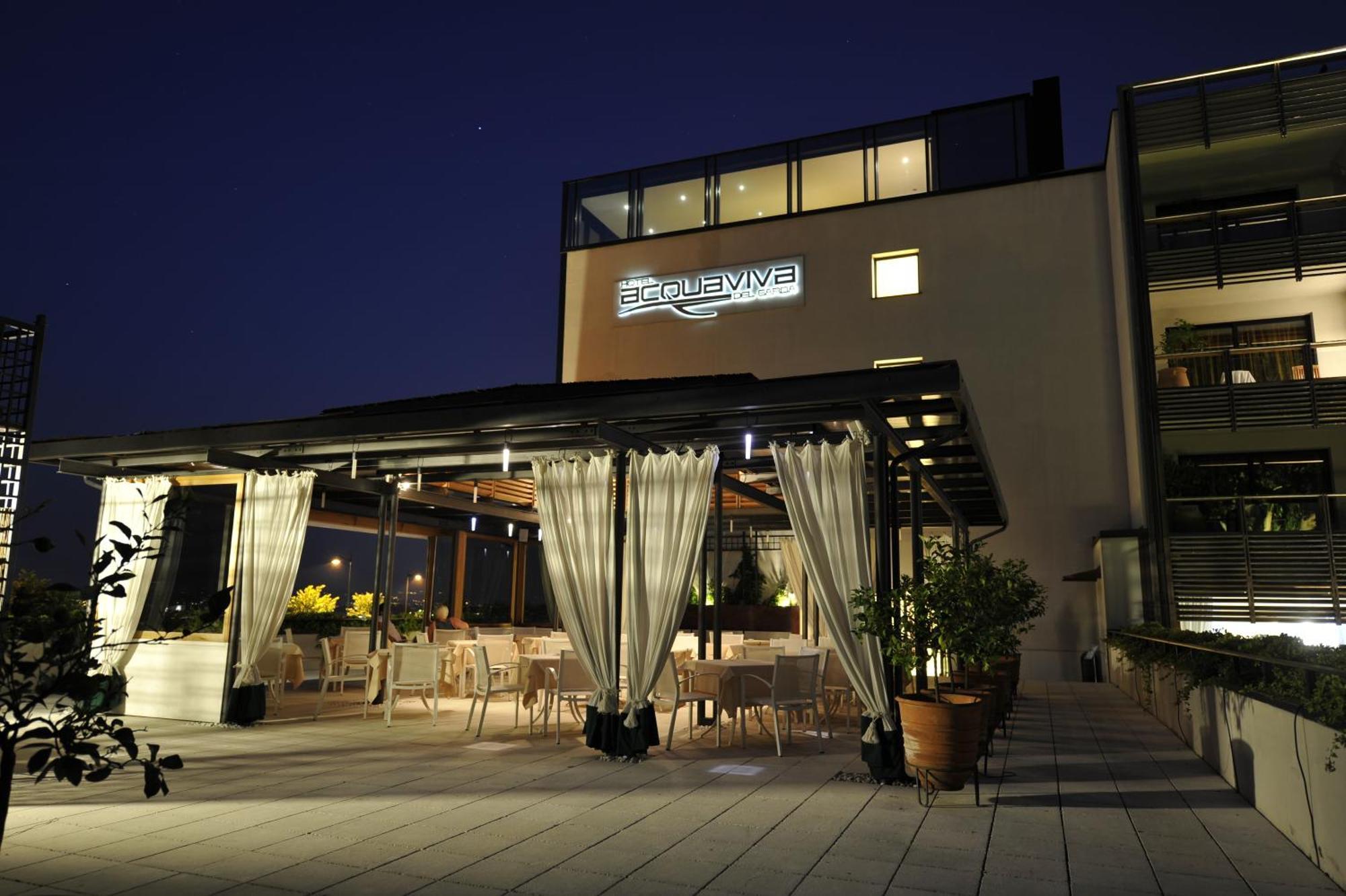 Hotel Acquaviva Del Garda Desenzano del Garda Buitenkant foto