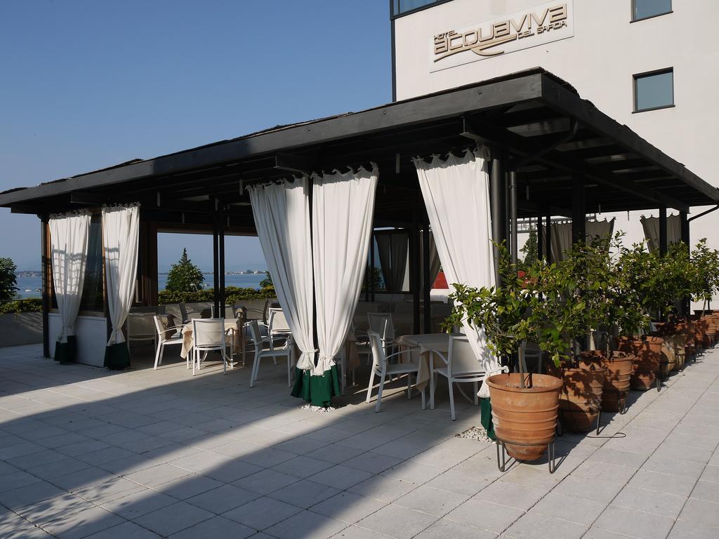 Hotel Acquaviva Del Garda Desenzano del Garda Buitenkant foto